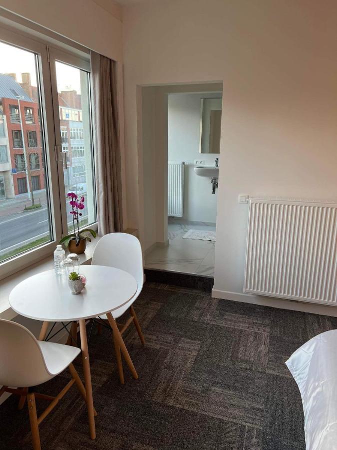 Nieuwe kamer in centrum Brugge met badkamer ! Eksteriør billede