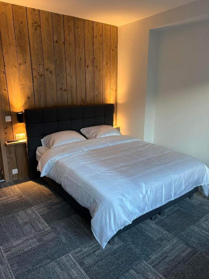 Nieuwe kamer in centrum Brugge met badkamer ! Eksteriør billede
