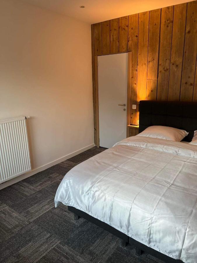 Nieuwe kamer in centrum Brugge met badkamer ! Eksteriør billede